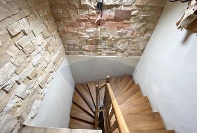 Casă individuală cu 7 camere cu Teren 167 Mp în Sibiel - 6