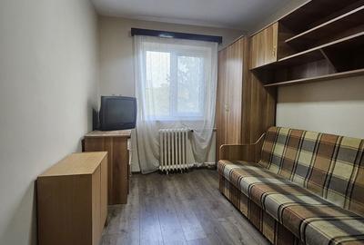 Apartament cu 3 camere semidecomandat în Nufărul - 4