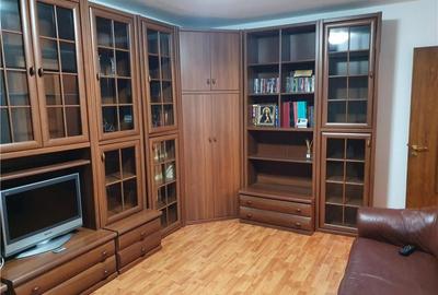 Apartament cu 3 camere semidecomandat în Dacia - 2