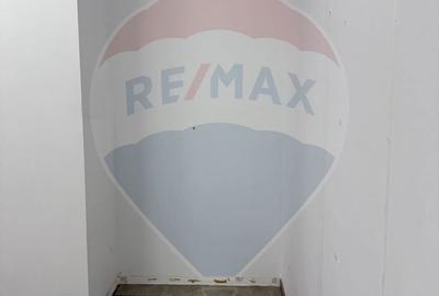 Spațiu comercial, de 92.2 mp, în Central - 17