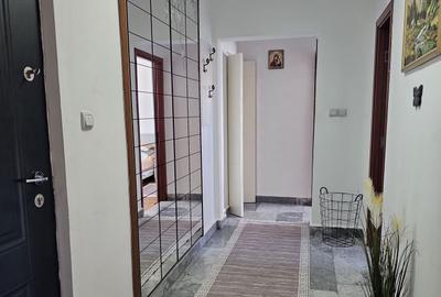 Apartament cu 2 camere semidecomandat, mobilat în Central - 8