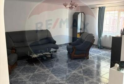 Casă cu 7 camere cu Canalizare în Mândrești-Munteni - 15