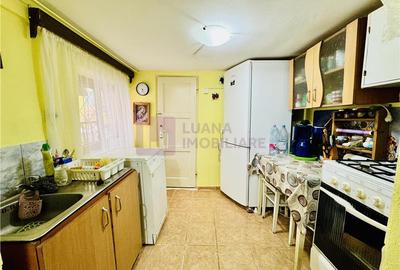 Casă individuală cu 2 camere cu Canalizare în Nucet - 3