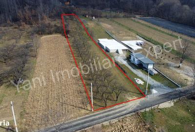 Teren de 2172 mp, în Albești - 3