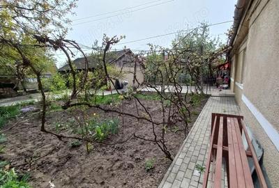 Casă cu Teren 1100 Mp în Central - 3