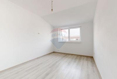 Apartament cu 2 camere semidecomandat în Sânpetru - 4