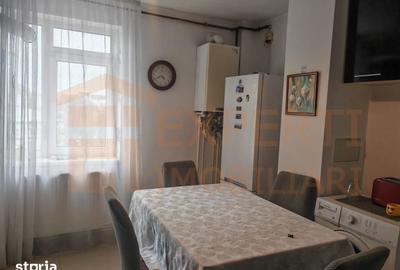 Apartament cu 3 camere decomandat în Tomis I - 12