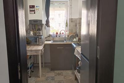 Apartament cu 3 camere semidecomandat în Mioriței - 14