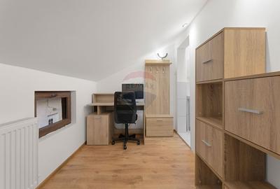 Apartament la casa cu 3 camere intr-o zona centrala Apartament la casa cu 3 camere intr-o zona centrala - 3