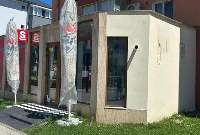 Spațiu comercial, de 80 mp, în Central - 13