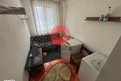 Garsonieră în Vest - 2