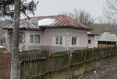 Casă cu 4 camere cu Teren 455 Mp în Central - 2