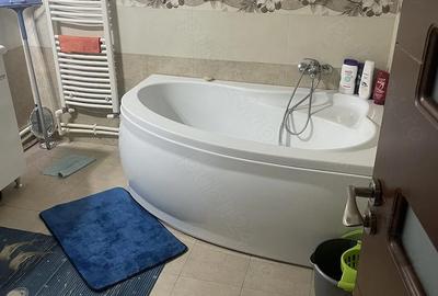 Casă cu 6 camere cu Teren 350 Mp în Corbu - 1