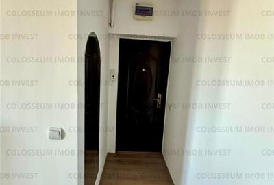 Apartament cu 2 camere decomandat în Tractorul
