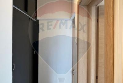 Vanzare apartament spatios,  3 camere - Metrou 1Mai - 23