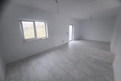 Casă cu 4 camere în Tomești - 4