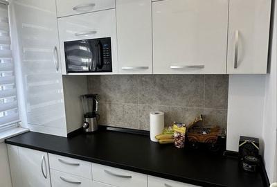 Garsonieră decomandată în Roșu - 5
