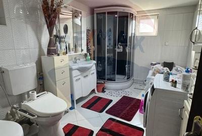 Casa / Vila cu 6 camere de vanzare in zona Sud Casa / Vila cu 6 camere de vanzare in zona Sud - 8