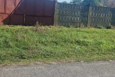 Teren de 2290 mp, în Susani - 3