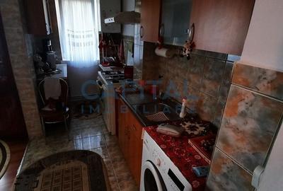 Vanzare apartament cu 3 camere decomandat, zona Big, Manastur, Cluj-Napoca - 2