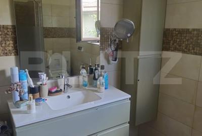 Vila de vanzare, cu 6 camere, 230 mp, zona Samurcasi - 20