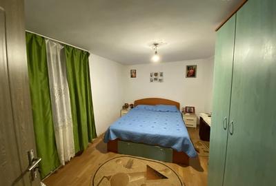 Casă individuală cu 3 camere cu Canalizare în Rahova - 2