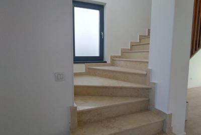 Casă individuală cu 4 camere cu Canalizare în Tunari - 19