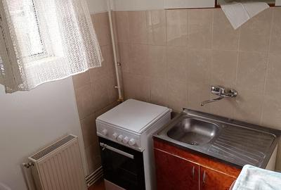 Garsonieră decomandată în Central - 5