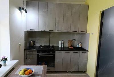 Garsoniera in zona Titan aproape de metrou - 1