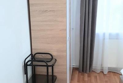 Apartament cu 3 camere decomandat în Astra - 1