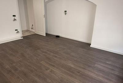 Apartament cu 3 camere decomandat în Exterior Vest - 13