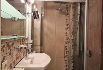 Apartament cu 4 camere decomandat în 13 Septembrie - 2