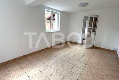 Spatiu de birouri de vanzare cu 6 camere 160 mpu Calea Dumbravii Sibiu Spatiu de birouri de vanzare cu 6 camere 160 mpu Calea Dumbravii Sibiu - 9