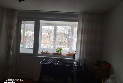 Apartament cu 2 camere decomandat în Tudor Vladimirescu - 2