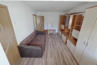 Garsonieră semidecomandată, mobilată în Lipovei