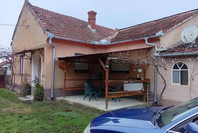 Vand casa in comuna Birchi? - 2