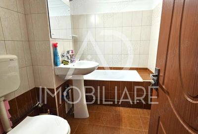 Apartament cu 2 camere decomandat în Central - 1