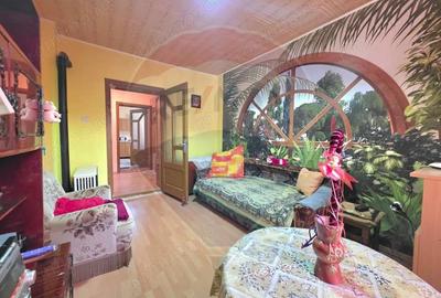 Casă cu 2 camere cu Teren 1440 Mp în Sud - 10