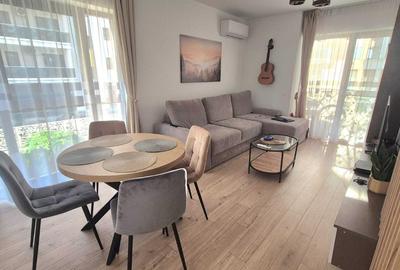 Apartament cu 3 camere semidecomandat, mobilat în Drumul Taberei