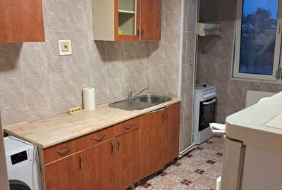 Garsonieră decomandată în Badea Cârțan - 5