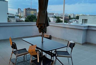 Apartament cu 4 camere decomandat, mobilat în P-ța Romană - 6