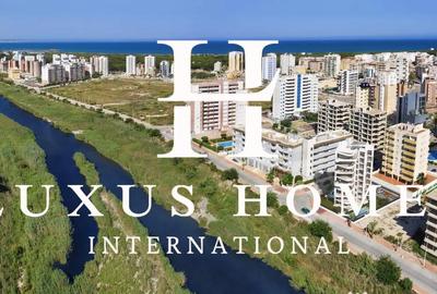 Apartament cu 4 camere decomandat în Central - 2