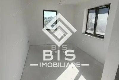 Casă cu 6 camere cu Canalizare în Vest - 7
