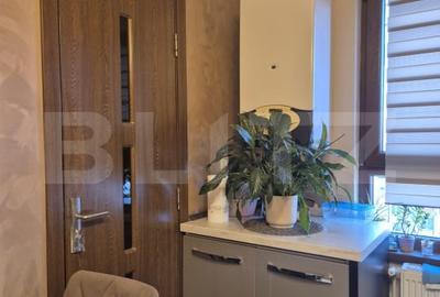 Apartament 4 camere, 85 mp, zona 7 Noiembrie - 10