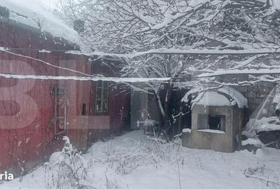 Casă cu 2 camere cu Teren 860 Mp în Central - 1