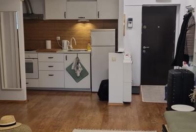 Bucur Obor , 2 minute metrou - 1