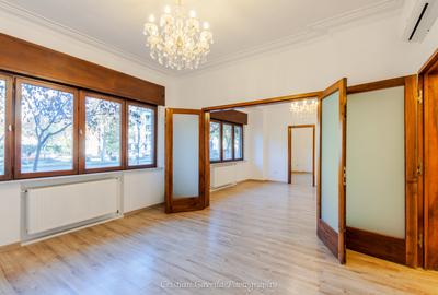 Apartament spațios bulevardul Lascăr Catargiu - 12