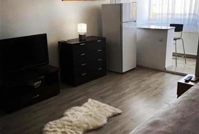 Garsonieră semidecomandată, mobilată în Apărătorii Patriei