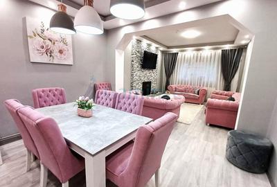 Casă individuală cu 7 camere cu Canalizare în Central - 1