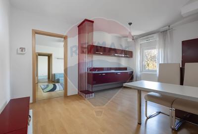 Apartament cu 3 camere semidecomandat în Complex Studențesc - 1